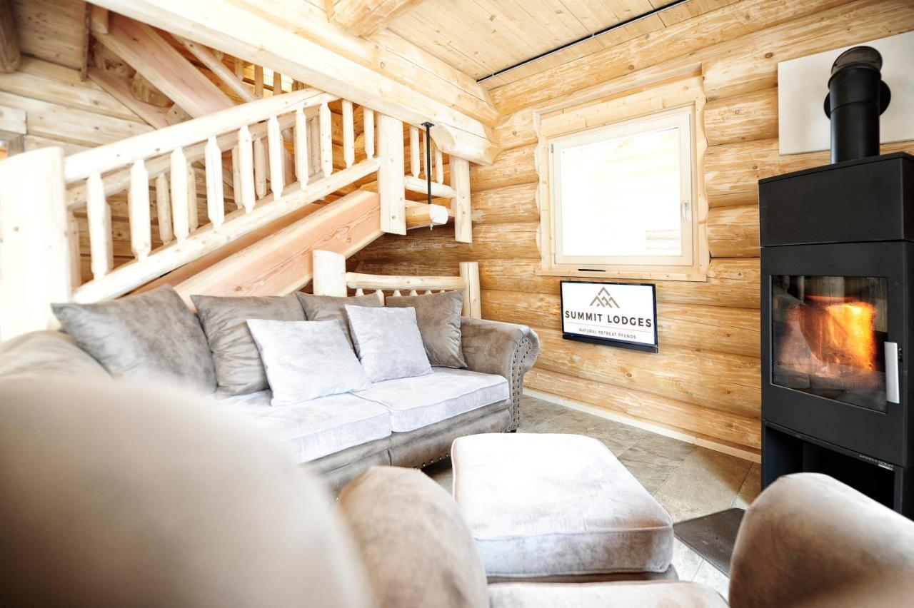 Summit Chalet *